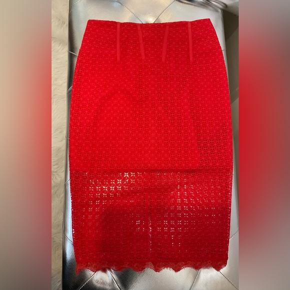 MARCIANO LACE PENCIL SKIRT - Picture 1 of 11